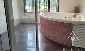 Imagem 3: Quitandinha - Casa com 800m², com vista cinematográfica! Oportunidade única!