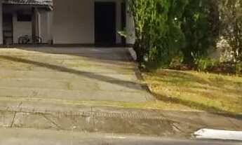 Imagem: Aluga-se casa de luxo no Bosque das Palmeiras