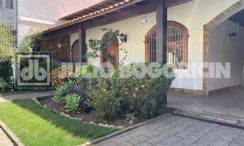 Imagem 1: Ilha do Governador - Jardim Guanabara - VENDA - Casa Linear - 2 Quartos - Varanda - Edícul