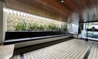 Imagem 2: Imóvel para venda possui 137 metros quadrados com 3 quartos em Ponta Verde - Maceió - AL