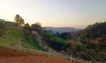 Imagem 6: Terreno em Atibaia pronto para construir. Cidade tranquila e residencial fechado
