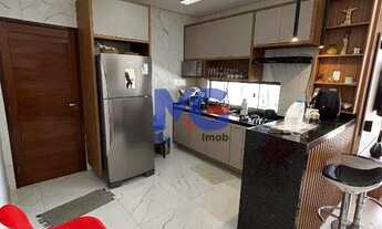 Imagem 5: Casa com 03 Quartos com 180m² no Bairro Universitário- Juazeiro do Norte-CE