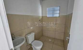 Imagem 6: CASA GEMINADA DE MADEIRA PARA LOCAÇÃO