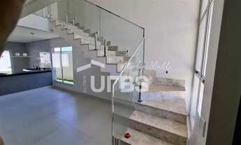 Imagem 4: Sobrado novo Jardins Parma, casa com piscina Senador Canedo, imóvel novo condomínio fechad