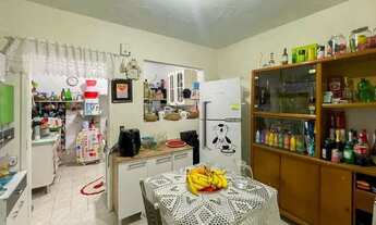 Imagem 2: Casa à venda em Barueri, Jardim Itaparica, com 2 quartos, com 133 m²