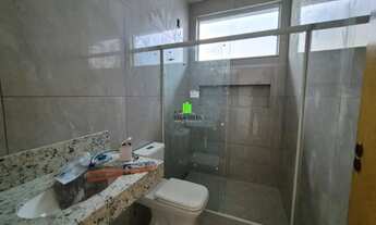 Imagem 3: Casa Moderna com 3 Quartos (1 Suíte) - 90m²