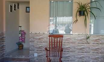 Imagem: Uma LInda Casa, com lindo acabamento, em