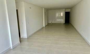 Imagem 7: Apartamento com 3 suítes e 2 vagas de garagem na cidade de Jaraguá do Sul/SC