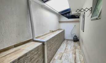 Imagem 6: Excelente sobrado para locação, com 4 dormitórios e 4 vagas de garagem, imóvel sozinho no