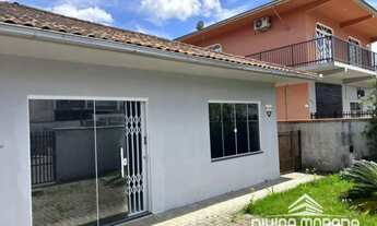 Imagem 2: Casa para Venda em Joinville, Iririú, 3 dormitórios, 2 banheiros, 2 vagas