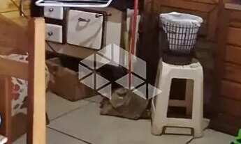 Imagem 4: Casa à Venda no Bairro Pé de Plátano. 3 dormitórios, dois banheiros e garagem coberta