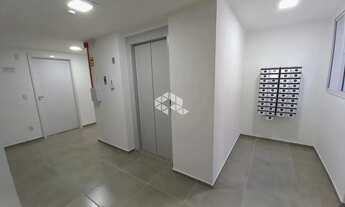 Imagem 7: Apartamento de 2 dormitórios, sala e cozinha americana, 1 banheiro, Localizado em ótima re