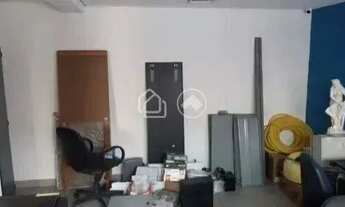 Imagem 3: Conjunto de Salas para Aluguel com banheiro Buritis