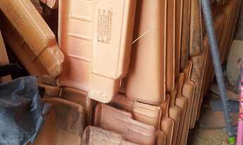 Imagem 2: VENDO 150 TELHAS ROMANAS JUAZEIRO