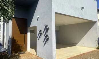 Imagem 2: Casa à Venda com 3 Quartos Sendo 1 suíte no Colinos em Três Lagoas - MS