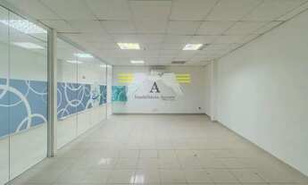 Imagem 3: A 500m do Metrô Carrão: O Galpão Que Seu Negócio Merece! 133m² com 23 Salas e Elevador Mon