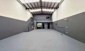 Imagem 3: Galpão de 182m² com mezanino para locação - Jardim Cristo Redentor