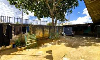 Imagem 5: Casa de Esquina com 2 Quartos, 3 Vagas e Excelente Ponto Comercial à Venda na QNN 1 - Ceil