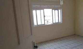 Imagem 4: Alugo apartamento amplo de 2 quartos por R$ 2.400,00