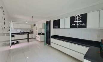 Imagem 5: Le Village Blanc / 400m2 / 5 quartos / área gourmet e piscina