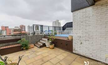 Imagem 3: Cobertura duplex à venda de 143m² com 2 dormitórios e 2 vagas no bairro Menino Deus em Por