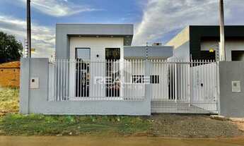 Imagem 2: Casa no Jardim Europa com 03 quartos (01 suíte) - Foz do Iguaçu, PR