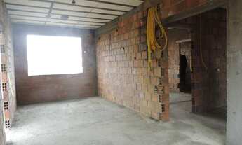 Imagem 4: Casa em construção no Robalo em terreno de 720 m2