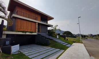 Imagem: Casa para venda tem 450 metros quadrados