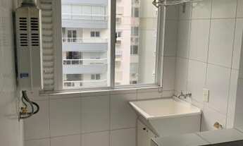 Imagem 8: Apartamento Quadra Mar para Locação Anual sendo 01 suíte + 01 dormitório e sacada com chur