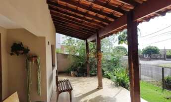 Imagem 2: Edifício CASA Casa com 4 dormitórios