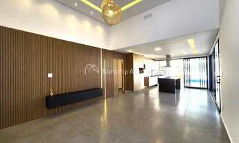 Imagem: Casa térrea nova com 03 suítes à venda