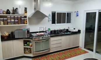 Imagem 6: Locação Casa com 4 dormitórios