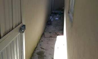 Imagem 3: Casa de Vila, quarto e sala no Encantado