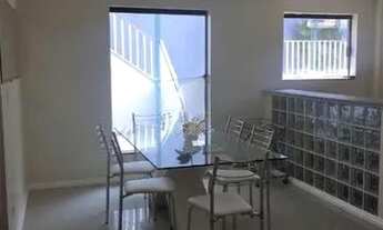 Imagem 5: Sobrado de alto padrão no Parque Espacial, com 4 quartos, sendo 3 suites e 4 vagas de gara