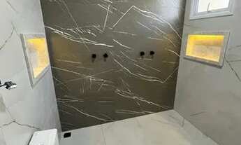 Imagem 4: Casa de condomínio térrea para venda possui 225 metros quadrados com 4 quartos