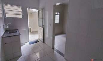 Imagem 7: CASA COM 01 DORMITÓRIO, SALA E COZINHA, BANHEIRO, QUINTAL E ÁREA GOURMENT (CHURRASQUEIRA)