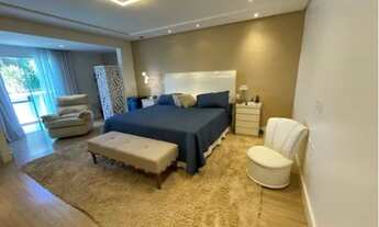 Imagem 6: Casa de condomínio para venda tem 490 metros quadrados com 5 quartos