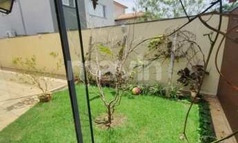 Imagem 3: Casa de condomínio térrea para venda possui 153 metros quadrados com 3 quartos sendo 1 suí