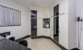 Imagem 3: Um Apartamento por andar !!