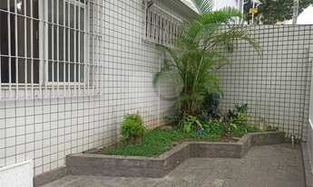 Imagem: Sobrado de 3 Dormitórios no Boqueirão