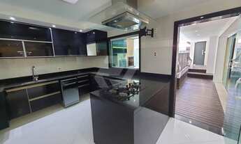 Imagem 5: Casa de condomínio para venda tem 300 m² com 4 quartos e 2 áreas de lazer