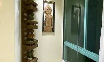 Imagem 4: Cód. 324 Saboeiro 2/4 com Varanda Reformado e Nascente no Cond. Spazio Solar