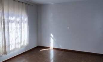 Imagem 2: Casa Residencial com 4 quartos para alugar por R$ 2950.00, 182.06 m2 - CENTRO - LONDRINA/P