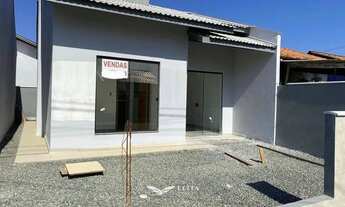 Imagem: Casa com 2 dormitórios, a venda, com 48m²