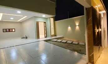 Imagem 2: Casa para venda possui 110 metros quadrados com 3 quartos em Parque Grangeiro Crato - Cea