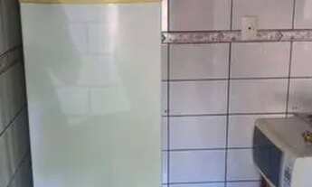 Imagem: Quarto em ap ao lado do terminal Pinheirinho