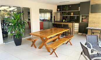 Imagem 6: Casa em condomínio na Granja Viana com Projeto de construção contemporâneo