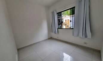 Imagem 4: Casa condomínio Sítio do Francês, com duas casas e piscina