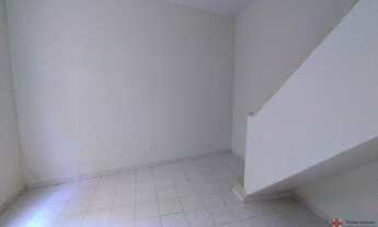 Imagem 5: CASA COM 01 DORMITÓRIO, SALA E COZINHA, BANHEIRO, QUINTAL E ÁREA GOURMENT (CHURRASQUEIRA)