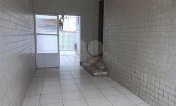 Imagem 3: Sobrado de 3 Dormitórios no Boqueirão - Santos